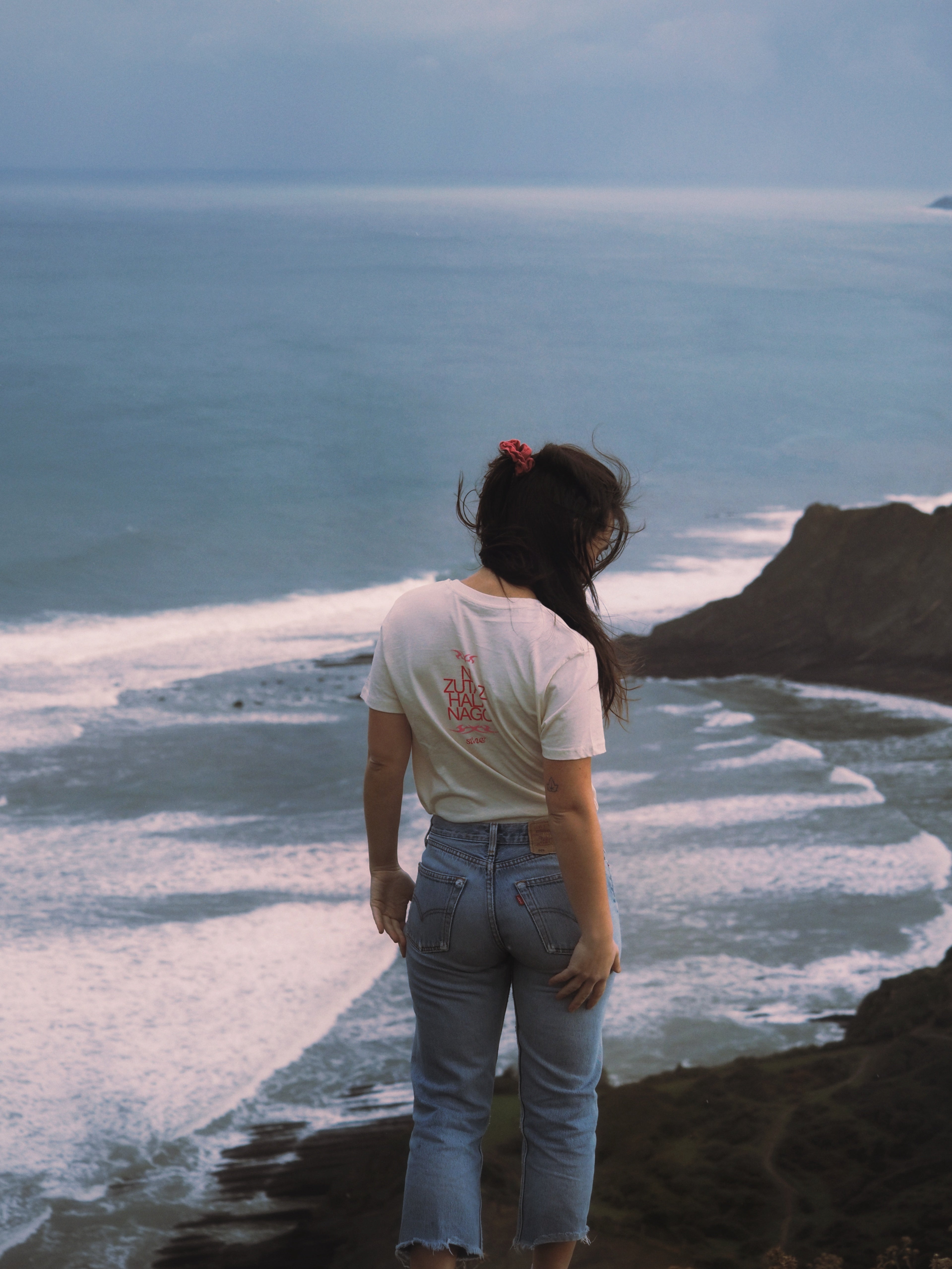 SÜNE · Kantauri Kamiseta