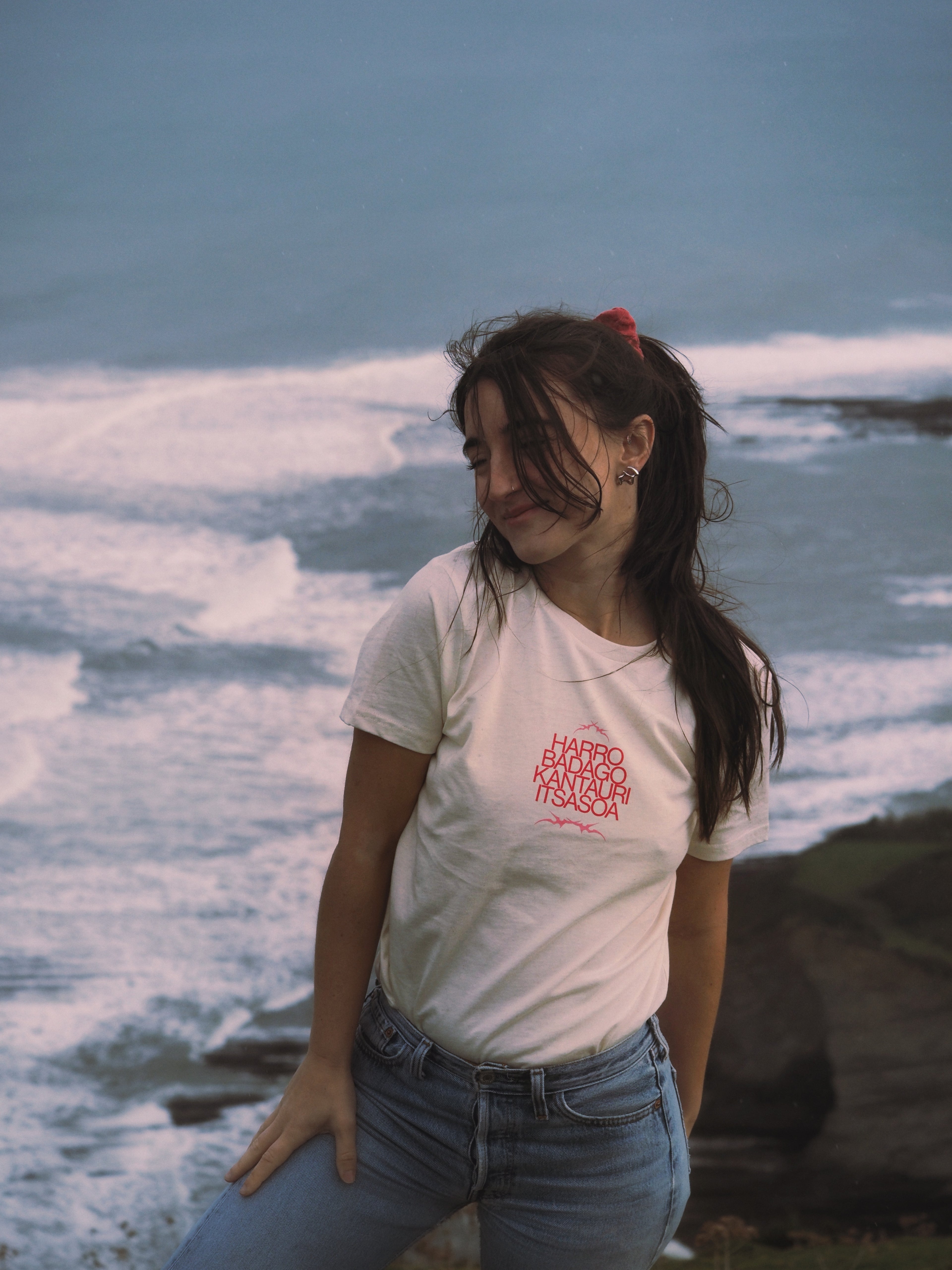 SÜNE · Kantauri Kamiseta