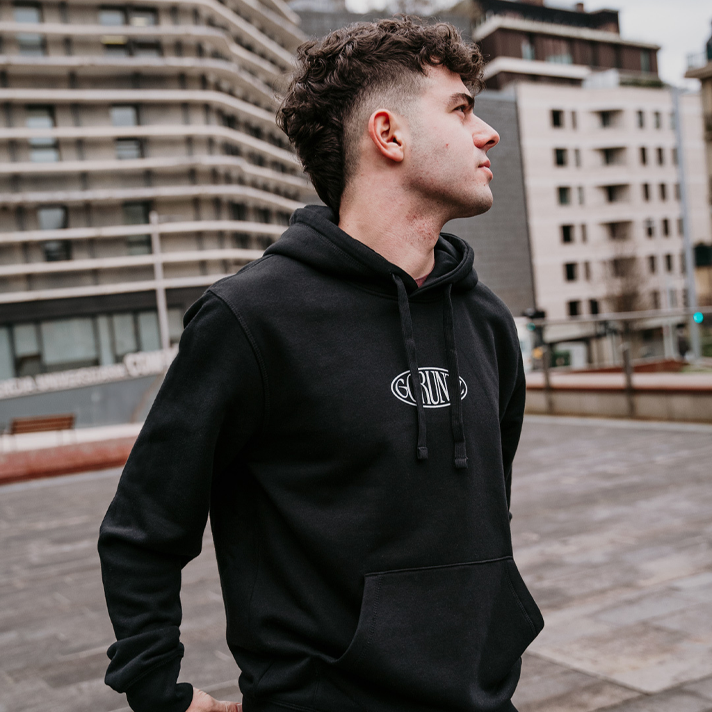 Goruntz · Sudadera Beltza