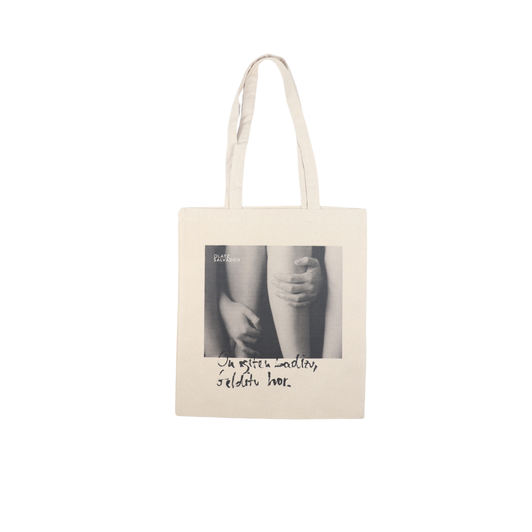 Olatz Salvador · On Egiten Badizu · Totebag